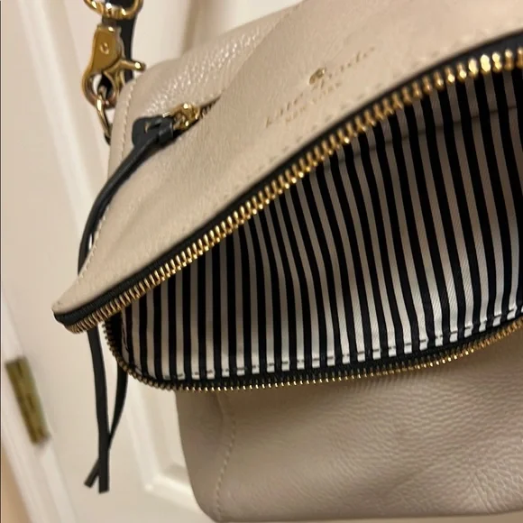 Kate Spade Taupe and Black Shoulder Bag - Picture 6 of 9